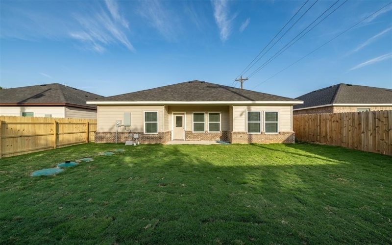 2801 Beechwood Street, Granbury, TX 76048, 3 Habitaciones Habitaciones , ,2 BañosBaños,Residential,En Venta,2801 Beechwood Street,20781481