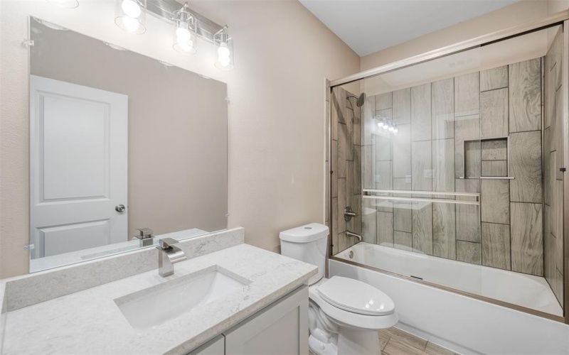 2801 Beechwood Street, Granbury, TX 76048, 3 Habitaciones Habitaciones , ,2 BañosBaños,Residential,En Venta,2801 Beechwood Street,20781481