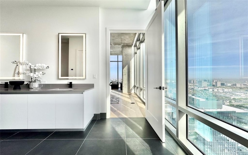 1801 N Pearl Street #4102, Dallas, TX 75201, 3 Bedrooms Bedrooms, ,3 BathroomsBathrooms,Residential Lease,For Rent,1801 N Pearl Street,20781543