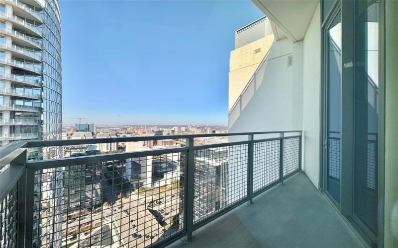 1801 N Pearl Street #4102, Dallas, TX 75201, 3 Bedrooms Bedrooms, ,3 BathroomsBathrooms,Residential Lease,For Rent,1801 N Pearl Street,20781543