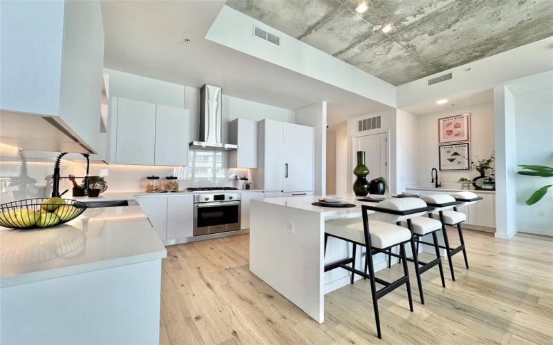 1801 N Pearl Street #4102, Dallas, TX 75201, 3 Bedrooms Bedrooms, ,3 BathroomsBathrooms,Residential Lease,For Rent,1801 N Pearl Street,20781543