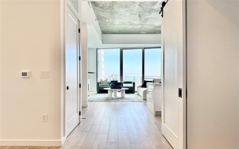 1801 N Pearl Street #4102, Dallas, TX 75201, 3 Bedrooms Bedrooms, ,3 BathroomsBathrooms,Residential Lease,For Rent,1801 N Pearl Street,20781543