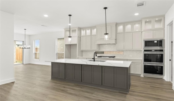 3104 Lake Village Drive, Anna, TX 75409, 5 Bedrooms Bedrooms, ,3 BathroomsBathrooms,Residential,For Sale,3104 Lake Village Drive,20781613