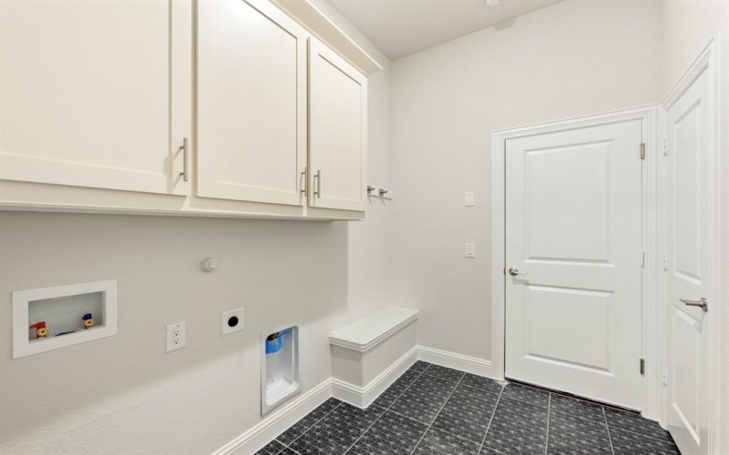 4626 Bel Air Drive, Midlothian, TX 76065, 4 Habitaciones Habitaciones , ,3 BañosBaños,Residential,En Venta,4626 Bel Air Drive,20782156