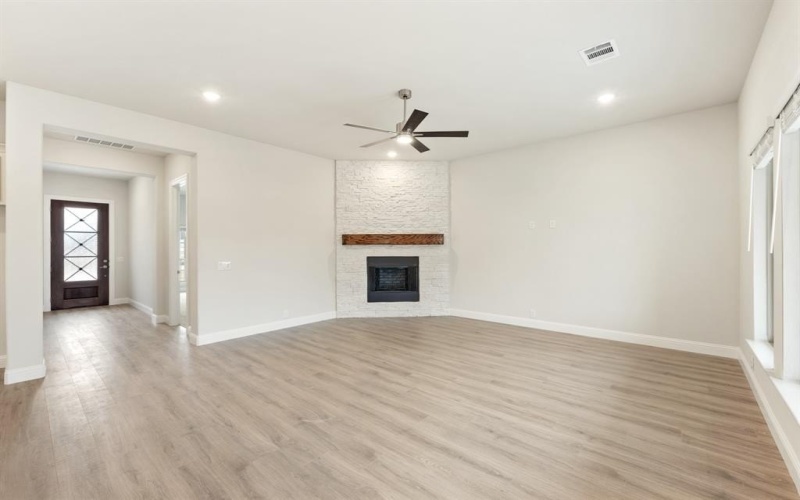 4626 Bel Air Drive, Midlothian, TX 76065, 4 Habitaciones Habitaciones , ,3 BañosBaños,Residential,En Venta,4626 Bel Air Drive,20782156
