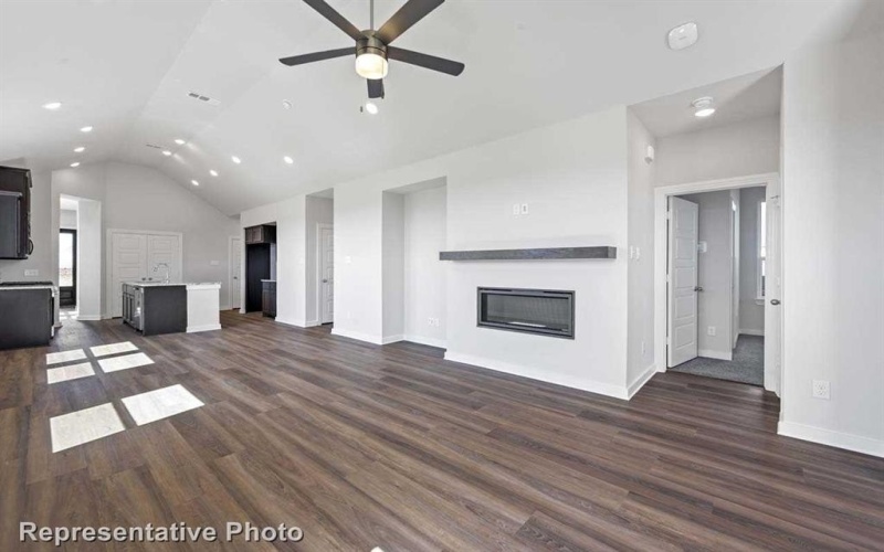 3908 Bison Lane, Heartland, TX 75126, 3 Bedrooms Bedrooms, ,2 BathroomsBathrooms,Residential,For Sale,3908 Bison Lane,20776550