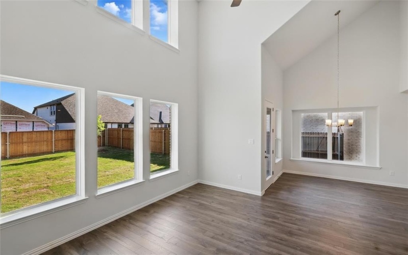 708 Kurrus Street, Justin, TX 76247, 5 Bedrooms Bedrooms, ,5 BathroomsBathrooms,Residential,For Sale,708 Kurrus Street,20782430