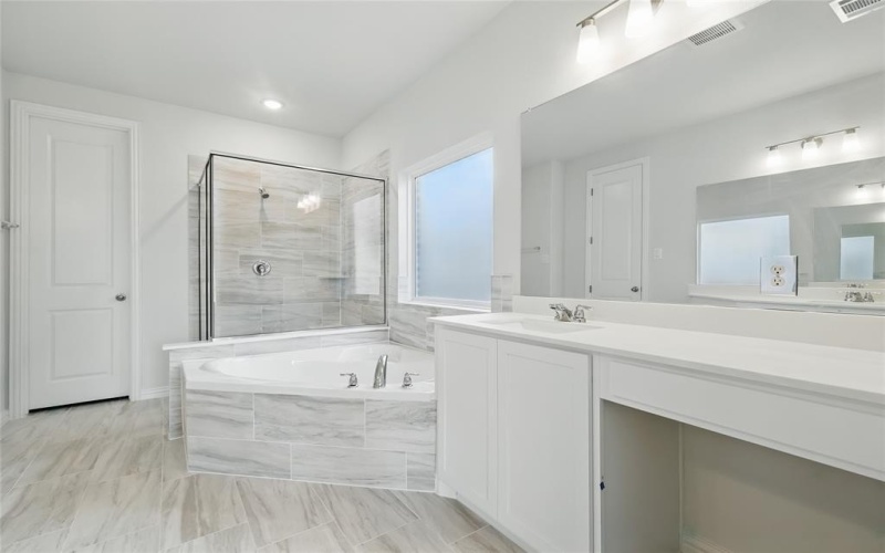 708 Kurrus Street, Justin, TX 76247, 5 Bedrooms Bedrooms, ,5 BathroomsBathrooms,Residential,For Sale,708 Kurrus Street,20782430
