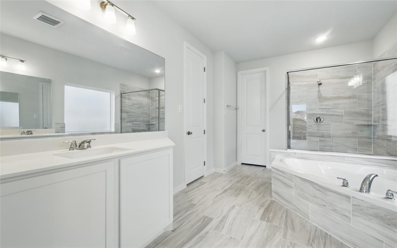 708 Kurrus Street, Justin, TX 76247, 5 Bedrooms Bedrooms, ,5 BathroomsBathrooms,Residential,For Sale,708 Kurrus Street,20782430