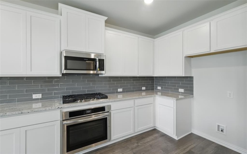 708 Kurrus Street, Justin, TX 76247, 5 Bedrooms Bedrooms, ,5 BathroomsBathrooms,Residential,For Sale,708 Kurrus Street,20782430