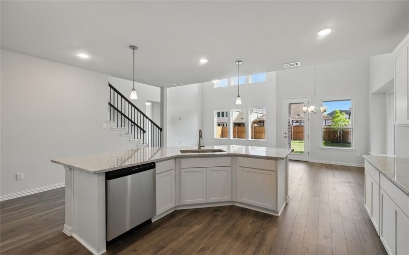 708 Kurrus Street, Justin, TX 76247, 5 Bedrooms Bedrooms, ,5 BathroomsBathrooms,Residential,For Sale,708 Kurrus Street,20782430