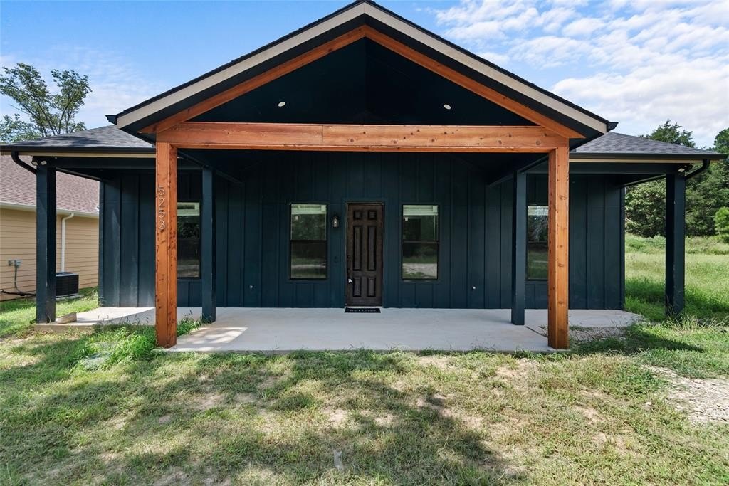 5253 Bill Cody Circle, Log Cabin, TX 75148, 3 Bedrooms Bedrooms, ,2 BathroomsBathrooms,Residential,For Sale,5253 Bill Cody Circle,20776781