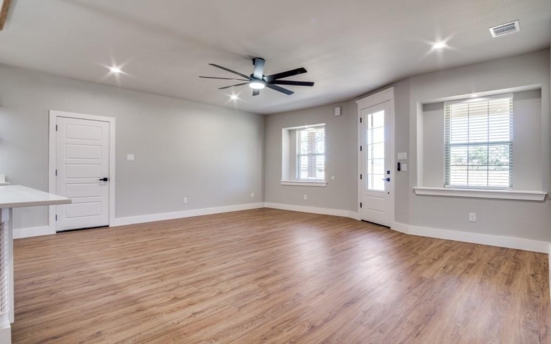 2860 CR 312, Cleburne, TX 76031, 4 Habitaciones Habitaciones , ,2 BañosBaños,Residential,En Venta,2860 CR 312,20782583
