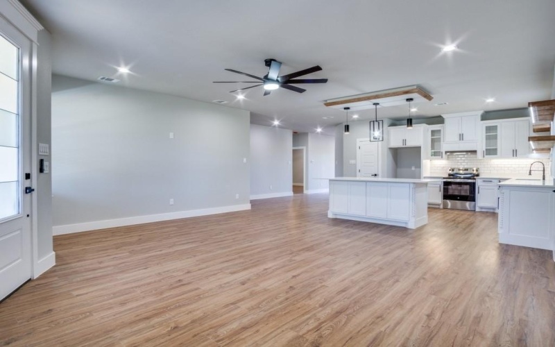 2860 CR 312, Cleburne, TX 76031, 4 Habitaciones Habitaciones , ,2 BañosBaños,Residential,En Venta,2860 CR 312,20782583