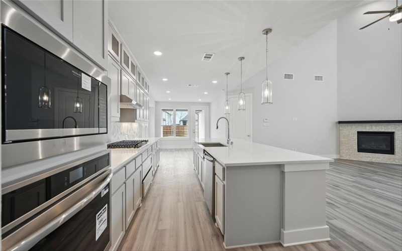 8529 Heard Hill Drive, McKinney, TX 75071, 3 Bedrooms Bedrooms, ,2 BathroomsBathrooms,Residential,For Sale,8529 Heard Hill Drive,20782653