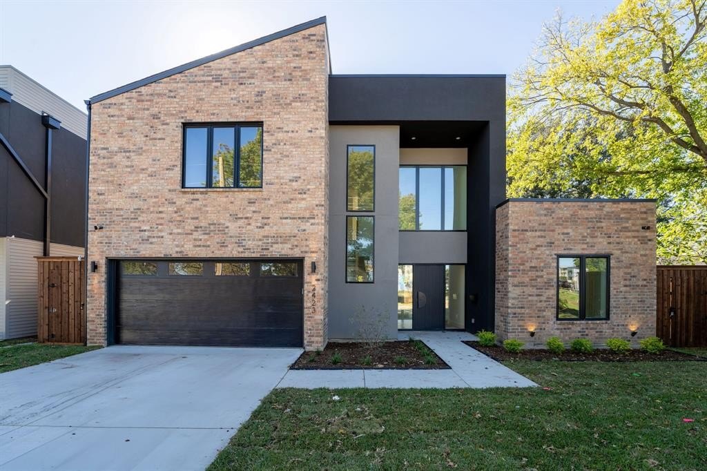 2423 Prairie Avenue, Dallas, TX 75204, 5 Bedrooms Bedrooms, ,5 BathroomsBathrooms,Residential,For Sale,2423 Prairie Avenue,20783063