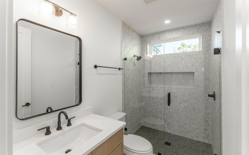 2423 Prairie Avenue, Dallas, TX 75204, 5 Bedrooms Bedrooms, ,5 BathroomsBathrooms,Residential,For Sale,2423 Prairie Avenue,20783063
