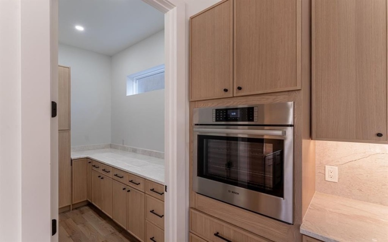 2423 Prairie Avenue, Dallas, TX 75204, 5 Bedrooms Bedrooms, ,5 BathroomsBathrooms,Residential,For Sale,2423 Prairie Avenue,20783063