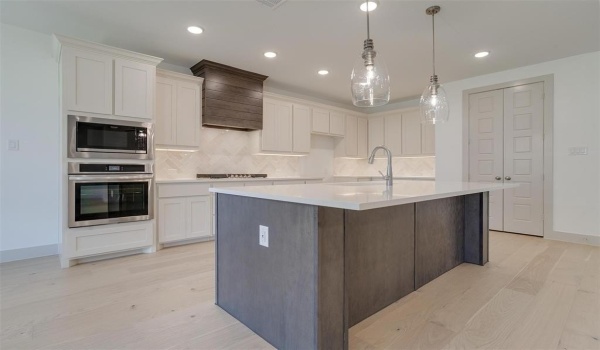 141 Paxton Circle, Arlington, TX 76013, 4 Bedrooms Bedrooms, ,3 BathroomsBathrooms,Residential,For Sale,141 Paxton Circle,20783219