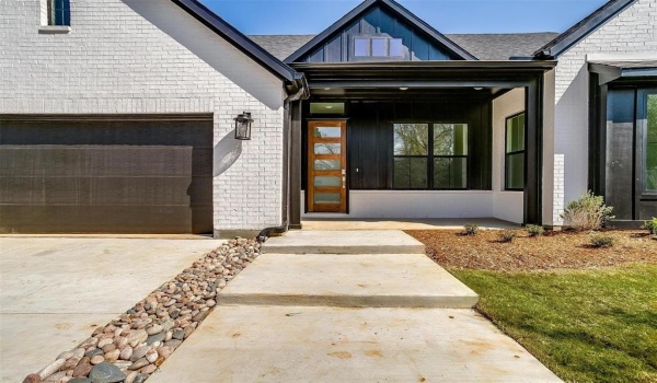 141 Paxton Circle, Arlington, TX 76013, 4 Bedrooms Bedrooms, ,3 BathroomsBathrooms,Residential,For Sale,141 Paxton Circle,20783219