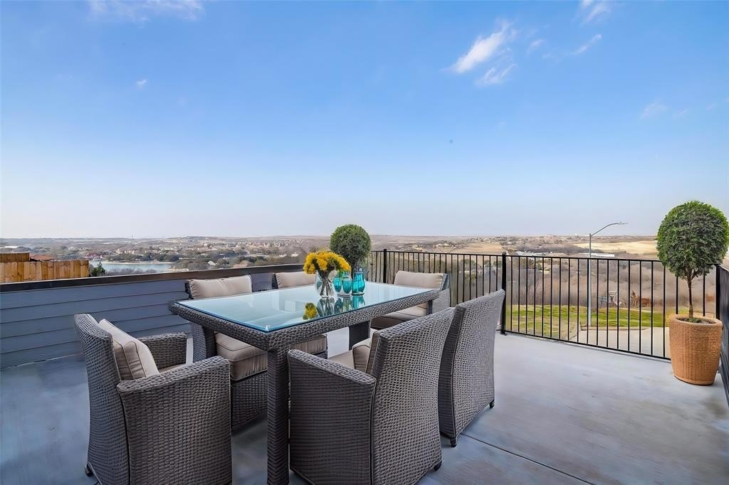 9077 Quarry Hill Court, Fort Worth, TX 76179, 4 Bedrooms Bedrooms, ,3 BathroomsBathrooms,Residential,For Sale,9077 Quarry Hill Court,20783231