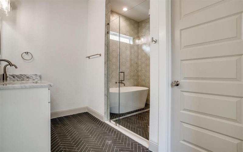 9077 Quarry Hill Court, Fort Worth, TX 76179, 4 Bedrooms Bedrooms, ,3 BathroomsBathrooms,Residential,For Sale,9077 Quarry Hill Court,20783231