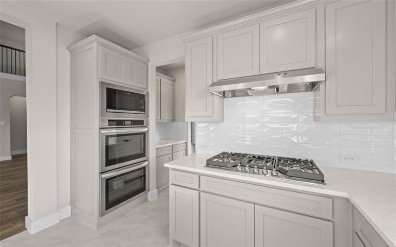 1817 Hidden Creek Drive, Midlothian, TX 76065, 6 Bedrooms Bedrooms, ,5 BathroomsBathrooms,Residential,For Sale,1817 Hidden Creek Drive,20783281