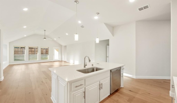302 Kettlewood Drive, Wylie, TX 75098, 3 Bedrooms Bedrooms, ,2 BathroomsBathrooms,Residential,For Sale,302 Kettlewood Drive,20783314