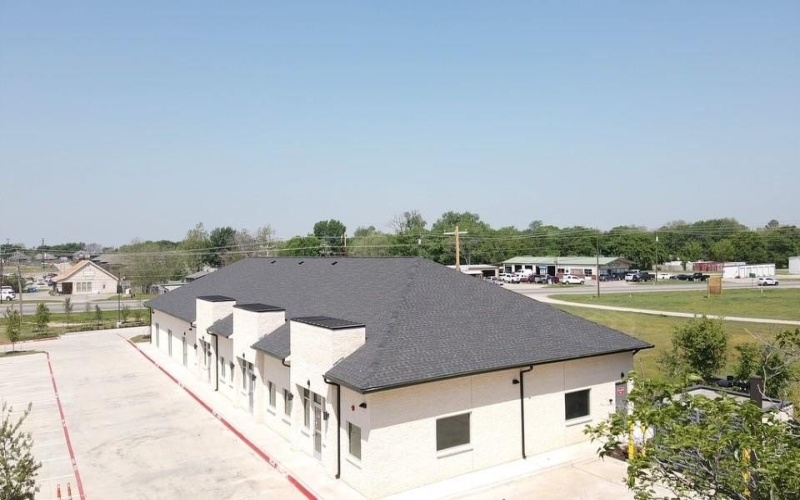 501 Pine Ridge Drive #300, Aubrey, TX 76227, ,Commercial Sale,En Venta,501 Pine Ridge Drive,20783532