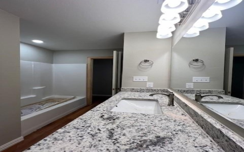 1210 S Travis Avenue, Denison, TX 75021, 3 Bedrooms Bedrooms, ,2 BathroomsBathrooms,Residential,For Sale,1210 S Travis Avenue,20783666