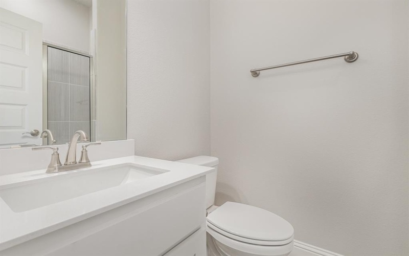 180 Crystal Lake Lane, Red Oak, TX 75154, 4 Habitaciones Habitaciones , ,3 BañosBaños,Residential,En Venta,180 Crystal Lake Lane,20777076