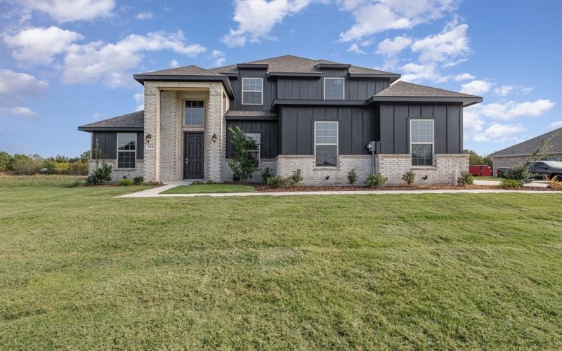 180 Crystal Lake Lane, Red Oak, TX 75154, 4 Habitaciones Habitaciones , ,3 BañosBaños,Residential,En Venta,180 Crystal Lake Lane,20777076