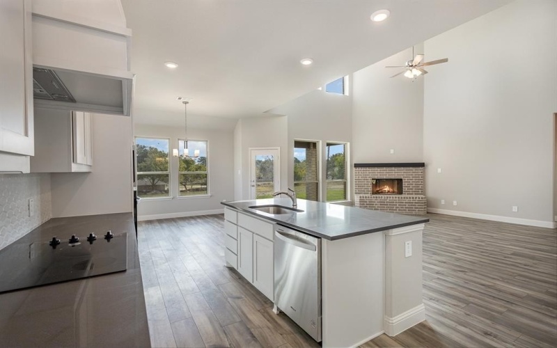 750 Serenity Lane, Red Oak, TX 75154, 4 Habitaciones Habitaciones , ,3 BañosBaños,Residential,En Venta,750 Serenity Lane,20777102