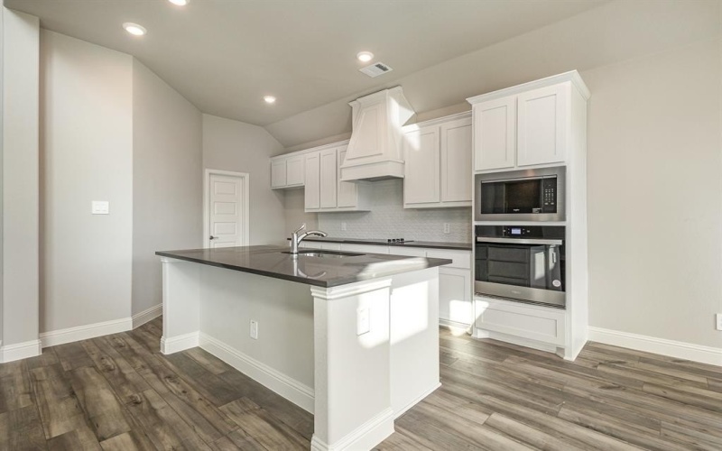 750 Serenity Lane, Red Oak, TX 75154, 4 Habitaciones Habitaciones , ,3 BañosBaños,Residential,En Venta,750 Serenity Lane,20777102