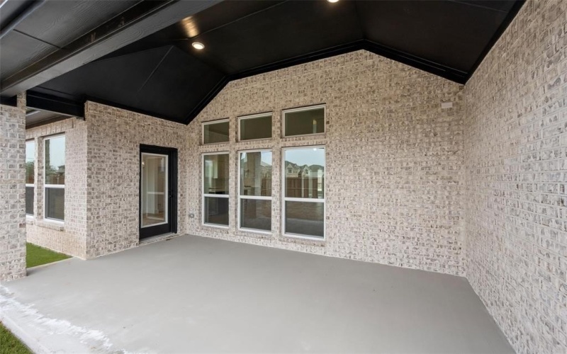 6077 Mountain Lodge Drive, Fort Worth, TX 76179, 5 Bedrooms Bedrooms, ,3 BathroomsBathrooms,Residential,For Sale,6077 Mountain Lodge Drive,20777247