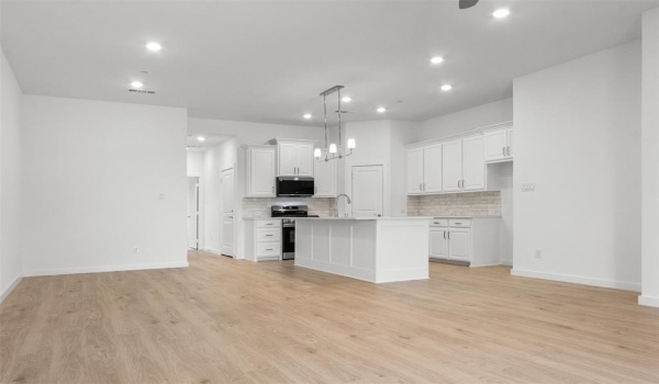2821 Concord Drive, Wylie, TX 75098, 2 Bedrooms Bedrooms, ,2 BathroomsBathrooms,Residential,For Sale,2821 Concord Drive,20783938