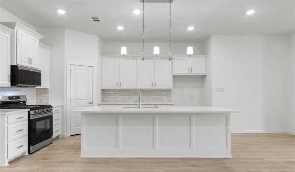 2821 Concord Drive, Wylie, TX 75098, 2 Bedrooms Bedrooms, ,2 BathroomsBathrooms,Residential,For Sale,2821 Concord Drive,20783938