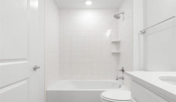 2821 Concord Drive, Wylie, TX 75098, 2 Bedrooms Bedrooms, ,2 BathroomsBathrooms,Residential,For Sale,2821 Concord Drive,20783938