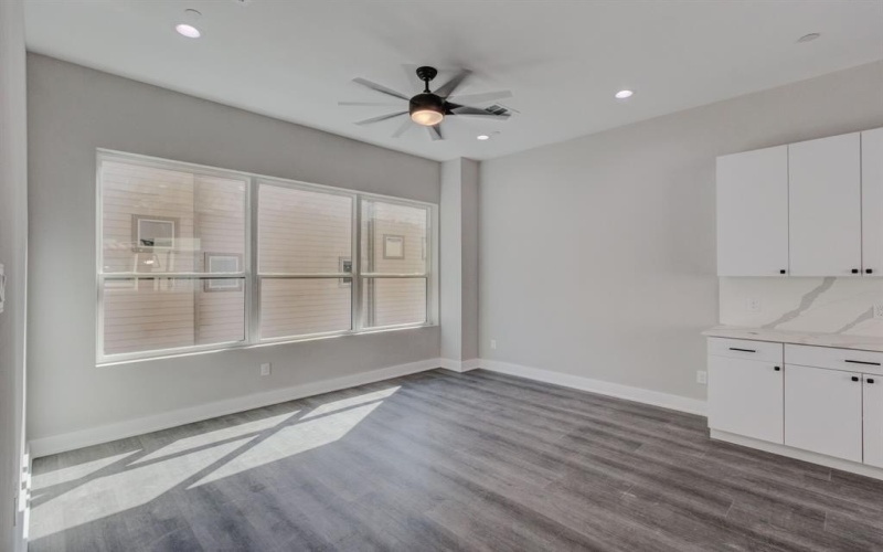 5810 Hudson Street, Dallas, TX 75206, 2 Bedrooms Bedrooms, ,2 BathroomsBathrooms,Residential Multi Family,For Sale,5810 Hudson Street,20777299