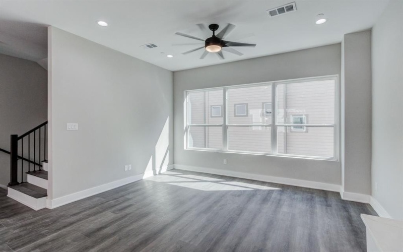5810 Hudson Street, Dallas, TX 75206, 2 Bedrooms Bedrooms, ,2 BathroomsBathrooms,Residential Multi Family,For Sale,5810 Hudson Street,20777299