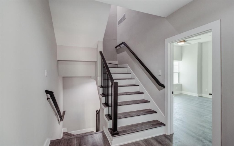 5810 Hudson Street, Dallas, TX 75206, 2 Bedrooms Bedrooms, ,2 BathroomsBathrooms,Residential Multi Family,For Sale,5810 Hudson Street,20777299