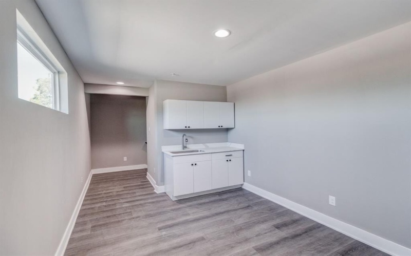5810 Hudson Street, Dallas, TX 75206, 2 Bedrooms Bedrooms, ,2 BathroomsBathrooms,Residential Multi Family,For Sale,5810 Hudson Street,20777299