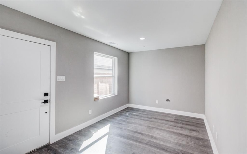 5810 Hudson Street, Dallas, TX 75206, 2 Bedrooms Bedrooms, ,2 BathroomsBathrooms,Residential Multi Family,For Sale,5810 Hudson Street,20777299