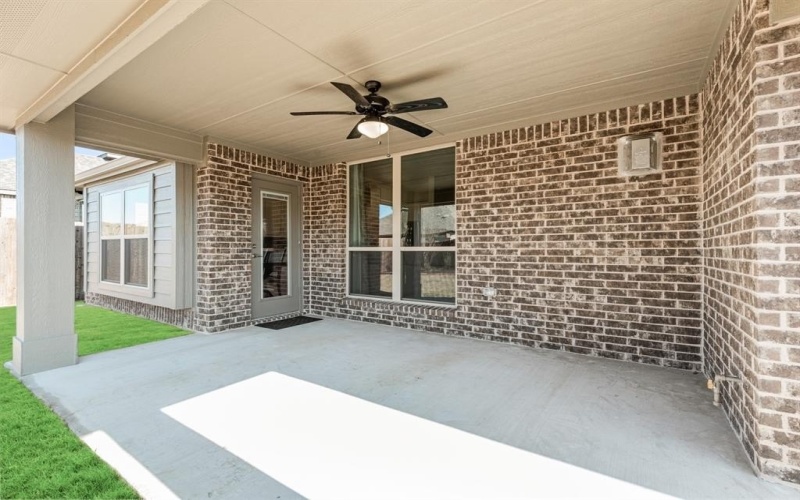 321 Richard Street, Burleson, TX 76028, 4 Habitaciones Habitaciones , ,3 BañosBaños,Residential,En Venta,321 Richard Street,20777373