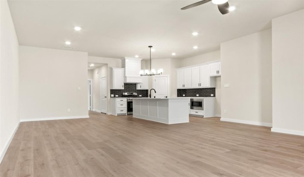 2825 Concord Drive, Wylie, TX 75098, 2 Bedrooms Bedrooms, ,2 BathroomsBathrooms,Residential,For Sale,2825 Concord Drive,20783976