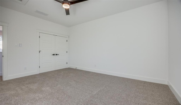 430 W Munson Street, Denison, TX 75020, 3 Bedrooms Bedrooms, ,2 BathroomsBathrooms,Residential,For Sale,430 W Munson Street,20777409