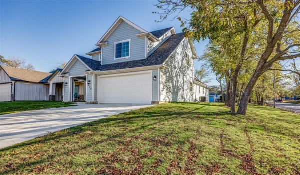 430 W Munson Street, Denison, TX 75020, 3 Bedrooms Bedrooms, ,2 BathroomsBathrooms,Residential,For Sale,430 W Munson Street,20777409
