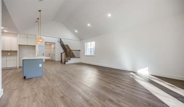 430 W Munson Street, Denison, TX 75020, 3 Bedrooms Bedrooms, ,2 BathroomsBathrooms,Residential,For Sale,430 W Munson Street,20777409