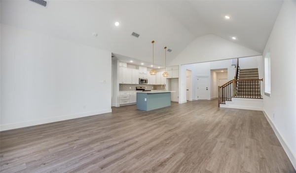 430 W Munson Street, Denison, TX 75020, 3 Bedrooms Bedrooms, ,2 BathroomsBathrooms,Residential,For Sale,430 W Munson Street,20777409