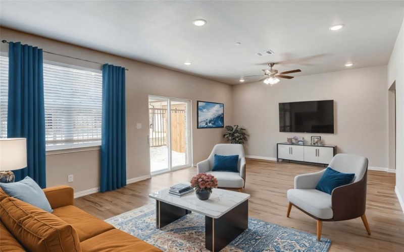 1248 Sunnyvale Lane, Burleson, TX 76028, 3 Bedrooms Bedrooms, ,2 BathroomsBathrooms,Residential Lease,For Rent,1248 Sunnyvale Lane,20777597